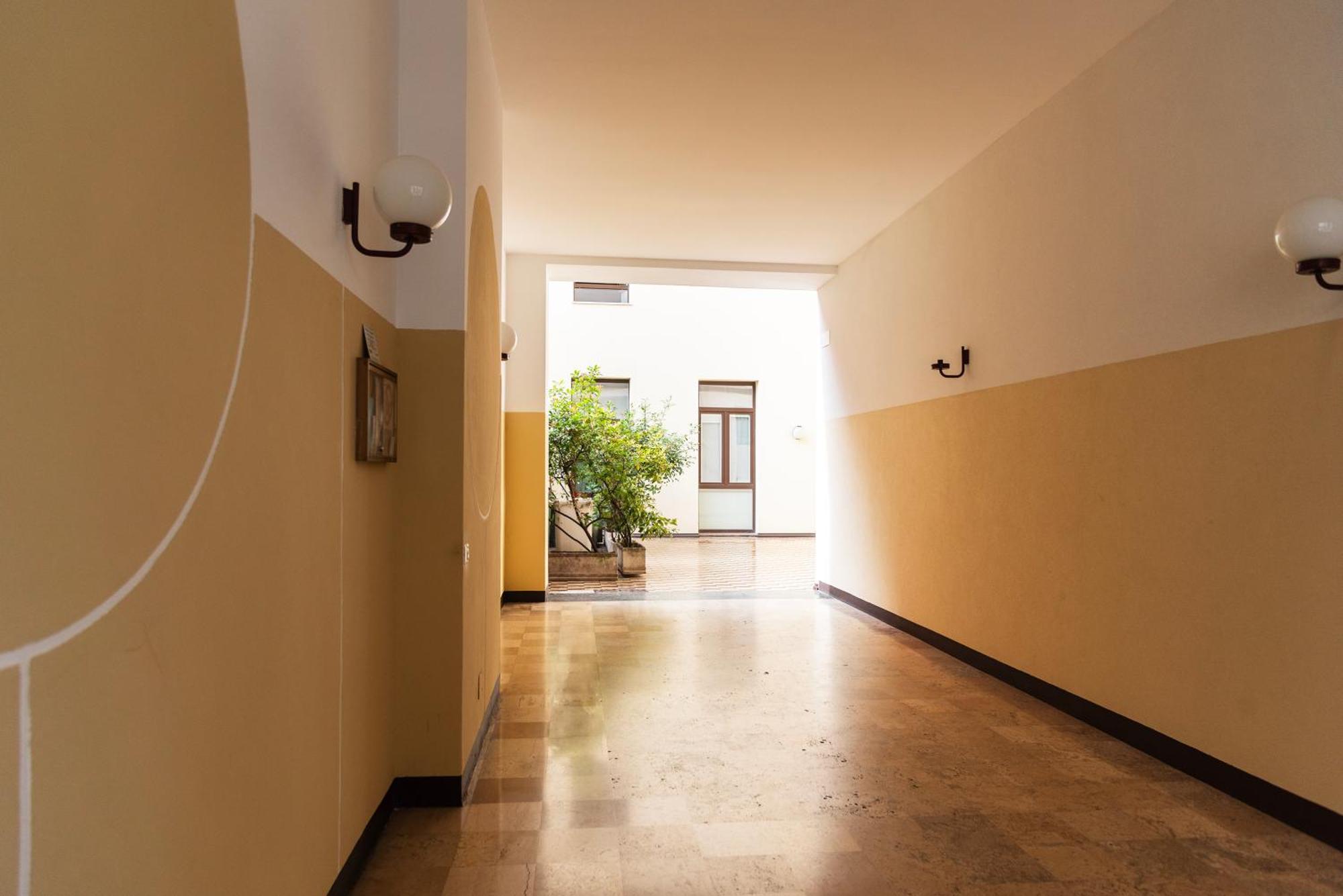 Youhosty - Lecco 11 Milano Exteriör bild